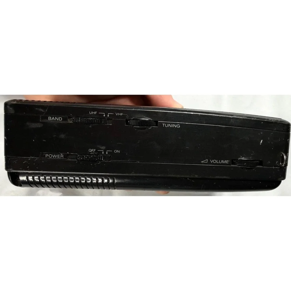 Sony Watchman FD-230 Portable B&W‎ TV Handheld Television 1990 Vintage Black